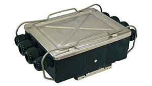 Feu arrière compact pour poids lourds - A Leds - 12/24 Volts - L 306 x l  133 x Ep 61 mm - IP68 - Robert-Lye